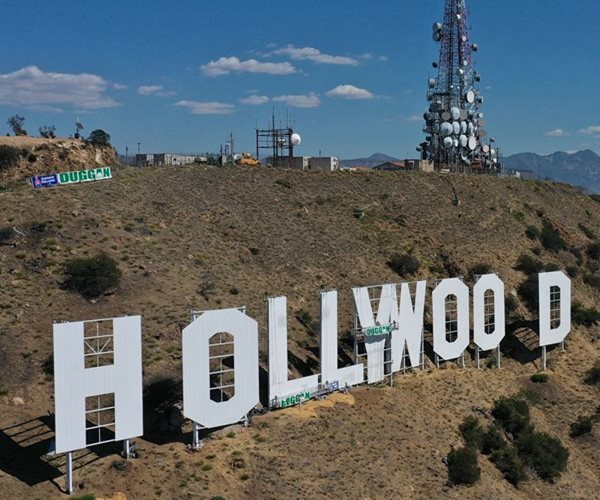 Hollywood Writers, Studios Stage Last-Minute Talks