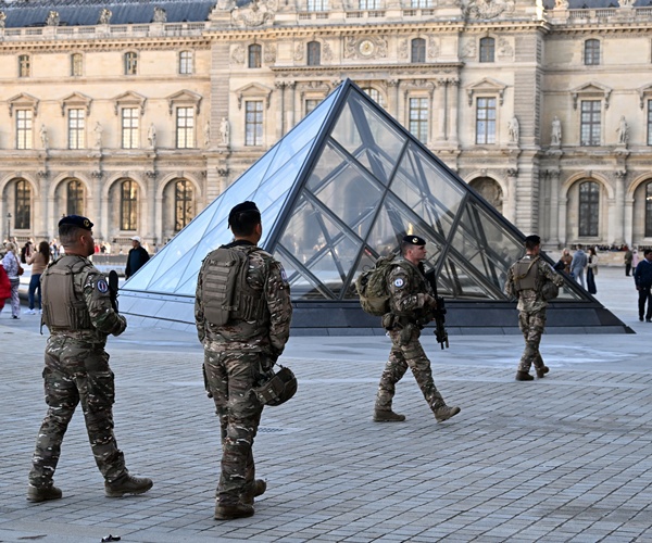 Louvre Heist Work of Petty Criminals, Not Organized Crime, Prosecutor Says
