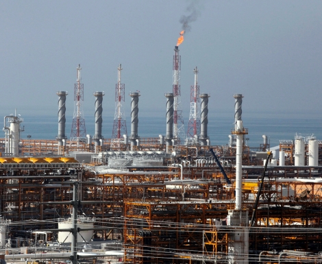 Iran Threatens Energy Targets After Gas Field Hit