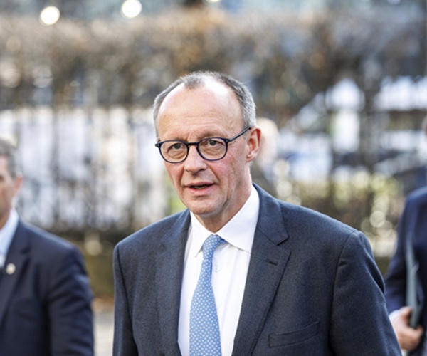 Four European Leaders Aim to Speak with Trump before His Call with Putin, Merz Says