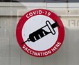 Report Urges New System to Track COVID Vaccine Injuries