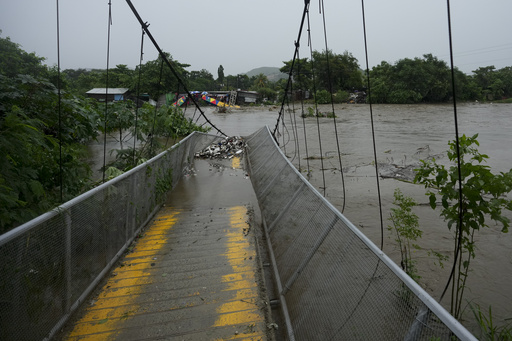 Tropical Storm Sara Drenches Honduras' Northern Coast, Flash Flooding, Mudslides in Forecast