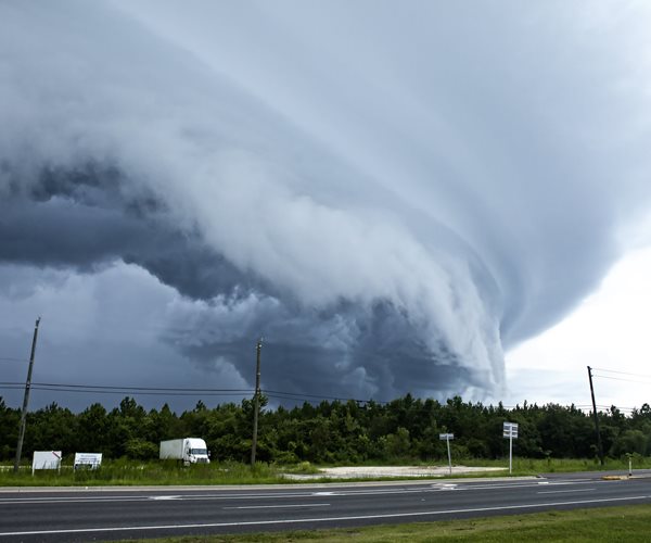 Tornado forming