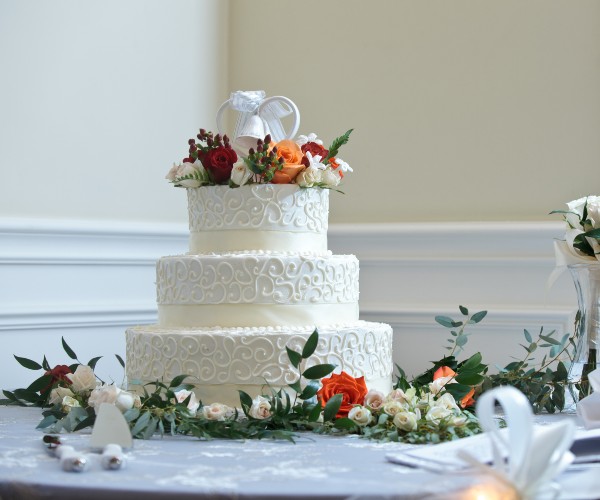 generic wedding cake concept 