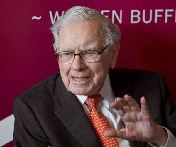 Warren Buffett's Berkshire Hathaway Tops $1T Market Value