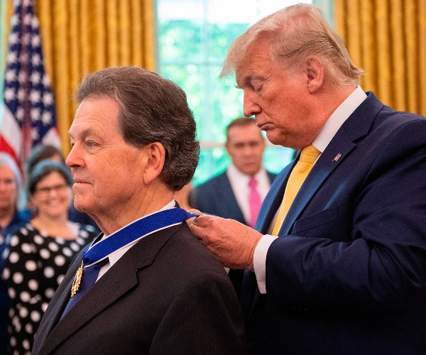 united states presidency presidential history medal of freedom noted supply side economist 