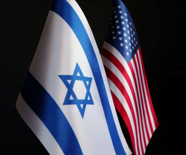 flags of israel and the united states