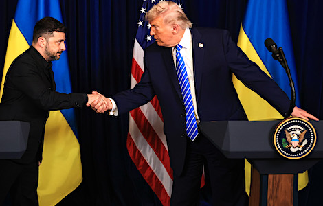 Zelenskyy Urges Peace, Putin Urges Victory in Contrasting New Year's Speeches