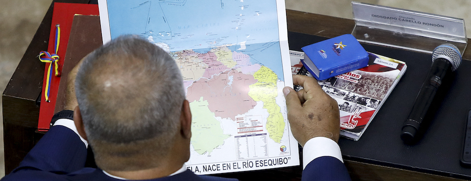 Trump Warns Airspace Above, Surrounding Venezuela Closed Entirely