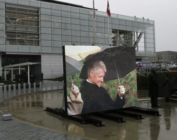 20 Years After Opening, Bill Clinton's Presidential Library Prepares for a 'Refresh'