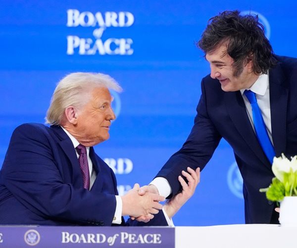 Hour of the Opponents in Davos