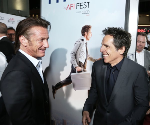 sean penn, left, and ben stiller chatting