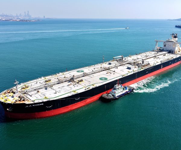 Oil Nears $90 on Gulf Tensions