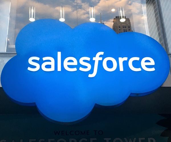 Salesforce Soars 11% to Record on Promising AI Tools