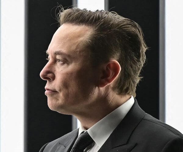 Musk Fires Twitter Board, Crowns Self 'Sole Director'