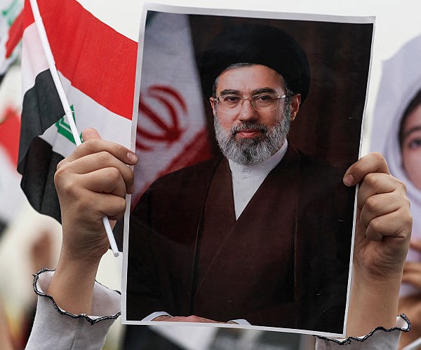 Exclusive: Ayatollah Fled to Russia, IRGC Has Taken Control