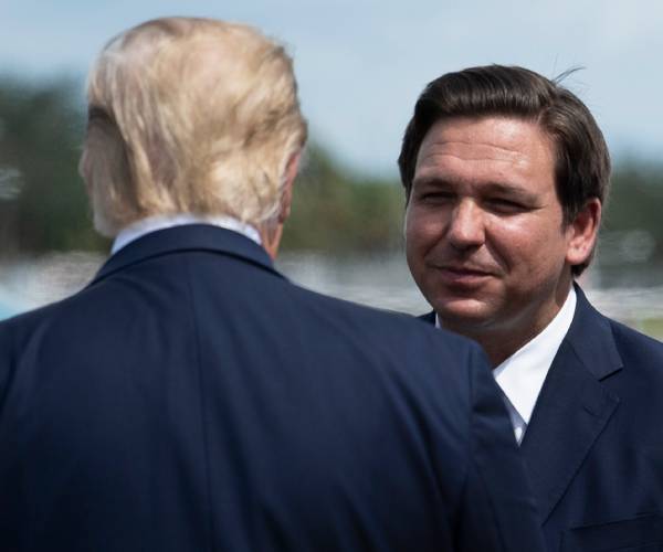 trump greeting desantis