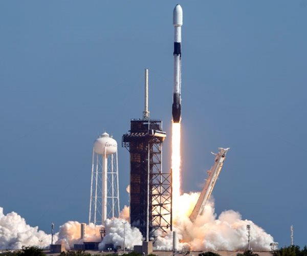 SpaceX to Launch More Private Astronaut Missions to ISS