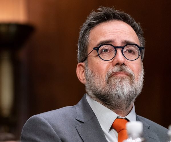 Ex-Meta Exec: Instagram Exposes Teens to 'Predators'