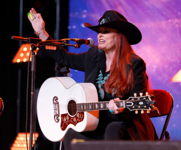 Wynonna Judd Still Talks to Late Mother Naomi Judd When Performing