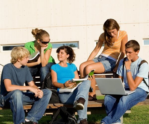 Meta Pauses Teen Access to AI Characters