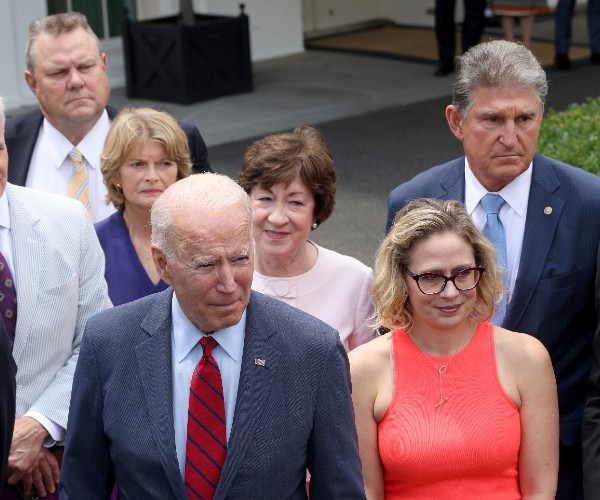 biden and us senators 