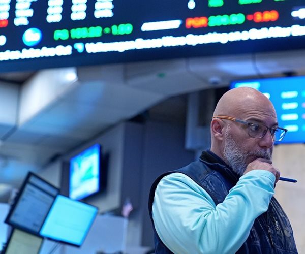 Futures Down as Investors Eye Crude Prices, Inflation Report