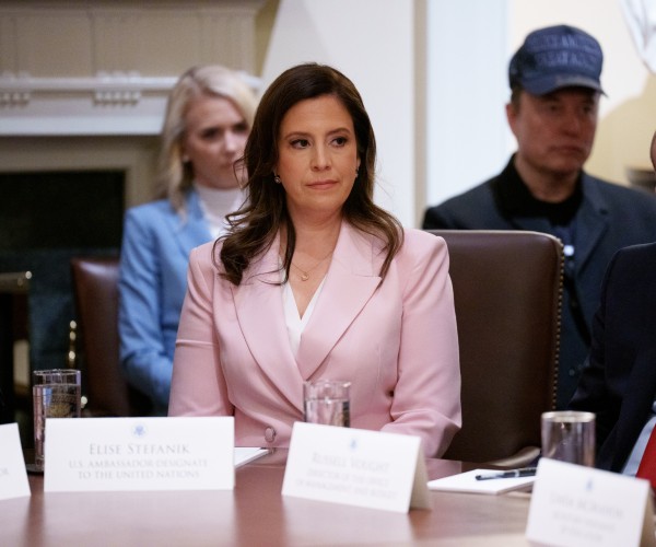 GOP Must Sing Different Tune to Avoid Midterm Blues 