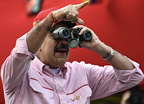 Putin Spurns Maduro, Urges Russians to Leave Venezuela