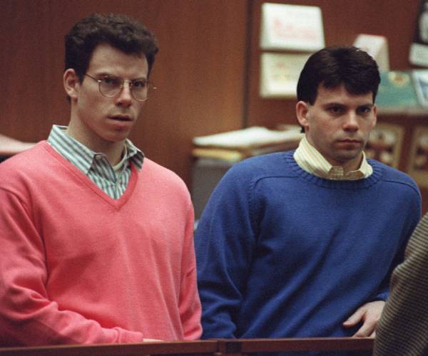 the menendez brothers in court at the defendants table