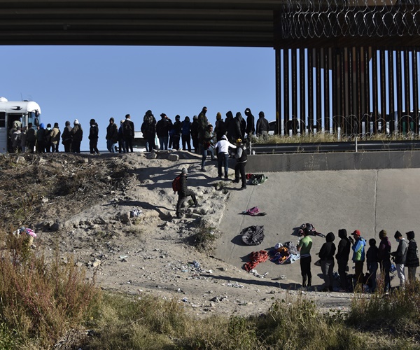 El Paso Mayor Declares State of Emergency as Border Overwhelmed