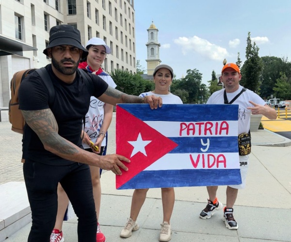 More Than 100 House Dems Implore Biden to Lift Sanctions on Cuba 