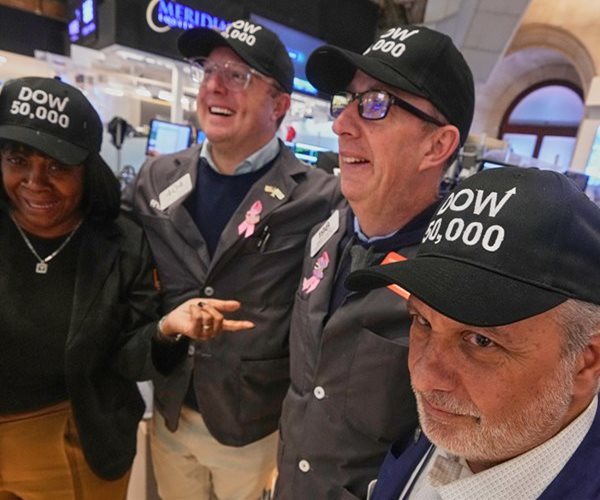 US Stock Futures Slip With Jobs, Inflation Data on Tap