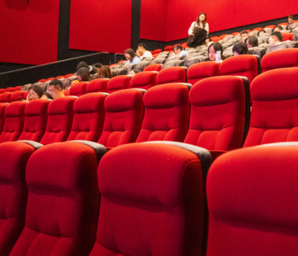 DOJ Probes Impact of Warner Bros' Planned Sale  on Theaters: Bloomberg