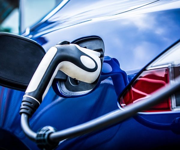 US to Loan $710M for EV Technology Projects