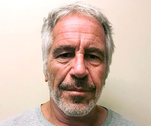 Women Sue Deutsche Bank, JPMorgan Over Epstein Ties