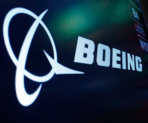 US FAA Will Maintain Enhanced Oversight of Boeing