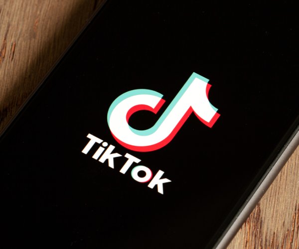 a tiktok logo