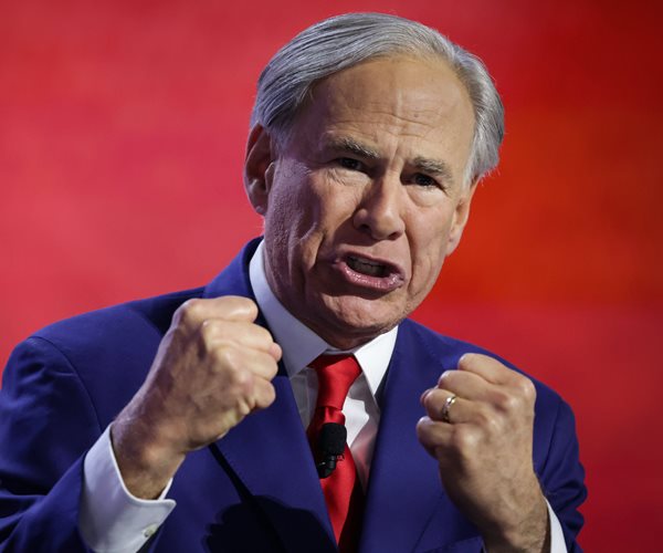 Texas Gov. Abbott Orders State Agencies to Sell China Assets