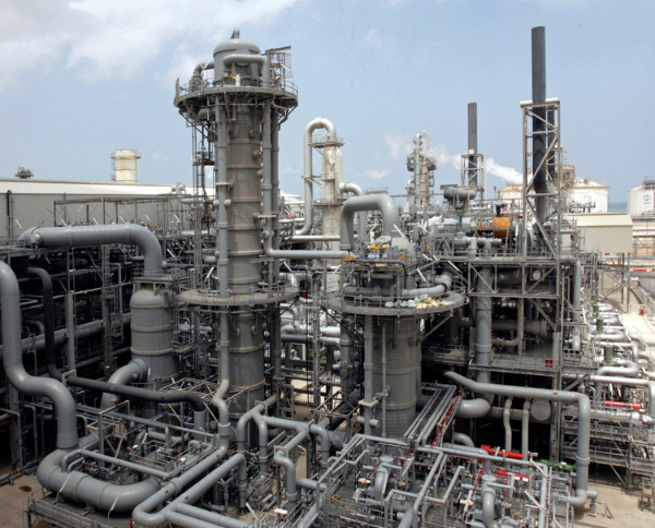 Iranian Missile Causes 'Extensive Damage' at Qatar's Ras Laffan