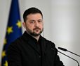 Zelenskyy: US Links Security Deal to Donbas Concession