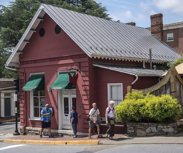 Red Hen Reopens After Sarah Huckabee Sanders Controversy