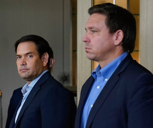 marco rubio standing with ron desantis