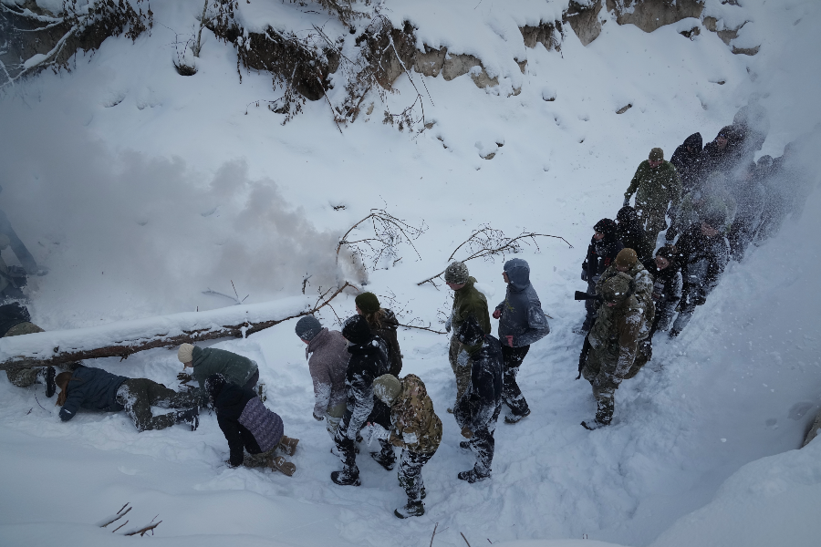 Territorial Dispute Remains Biggest Hurdle as Russia-Ukraine Talks Resume Tuesday