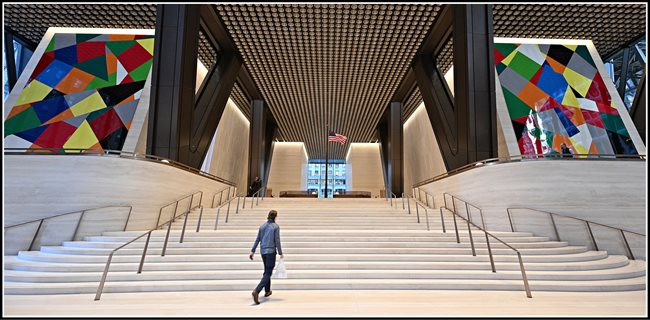 Big Banks Cash In as Loan Demand Surges