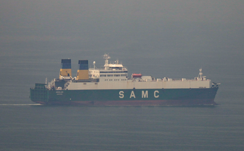 Iran Says 'Non-Hostile' Ships Can Transit Strait of Hormuz: FT