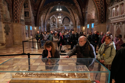 Display of St. Francis of Assisi's Bones Confirms Enduring Appeal of Relics for Christians
