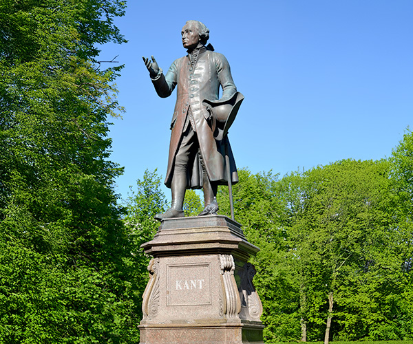 statue and or monument to a philosopher 