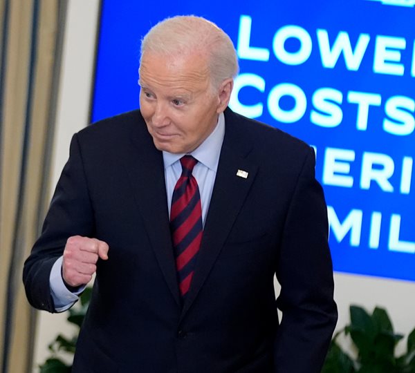 Biden to Call for Middle Class Tax Cuts, Business Tax Hikes, Lower Deficits