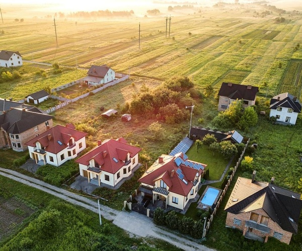 houses in a rural area